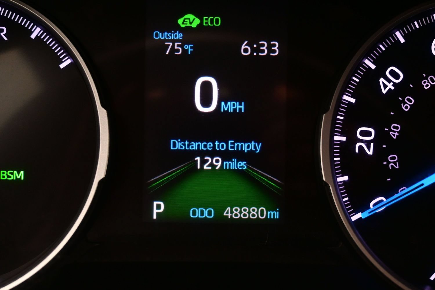 Used 2020 Toyota RAV4 XLE w/ XLE Grade Weather Package AWD/4WD image 26