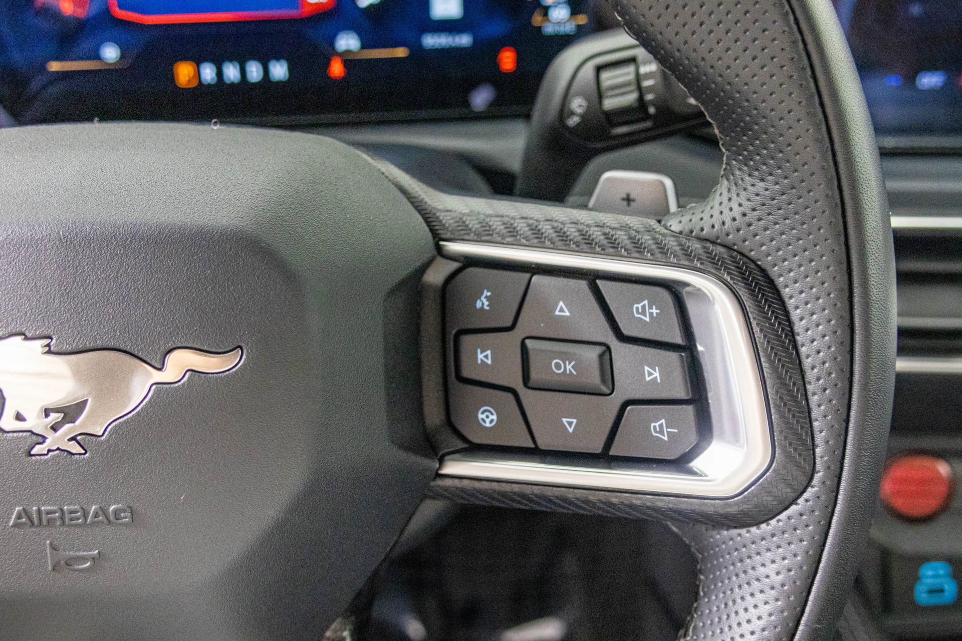 Used 2024 Ford Mustang GT Premium RWD image 31