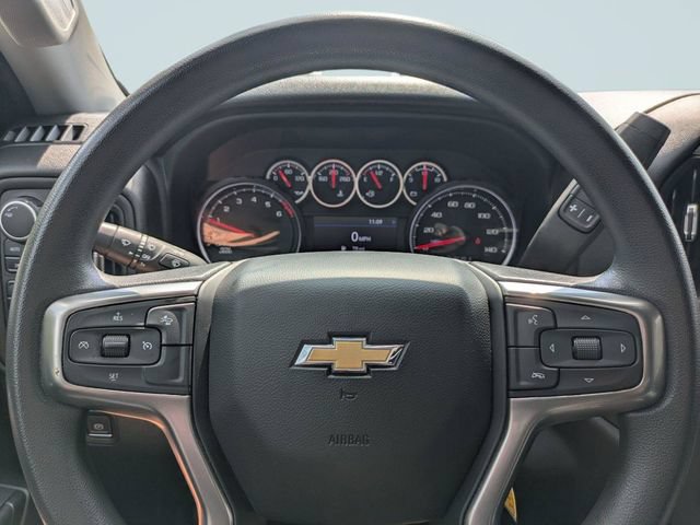 Used 2022 Chevrolet Silverado 1500 Custom w/ LPO, Blackout Package AWD/4WD image 27
