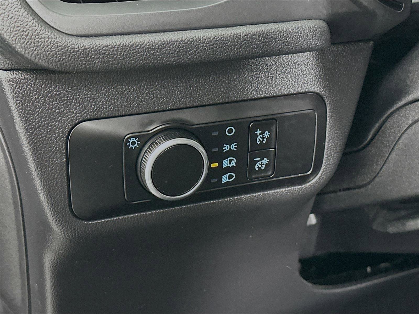 Used 2025 Ford Escape ST-Line image 14