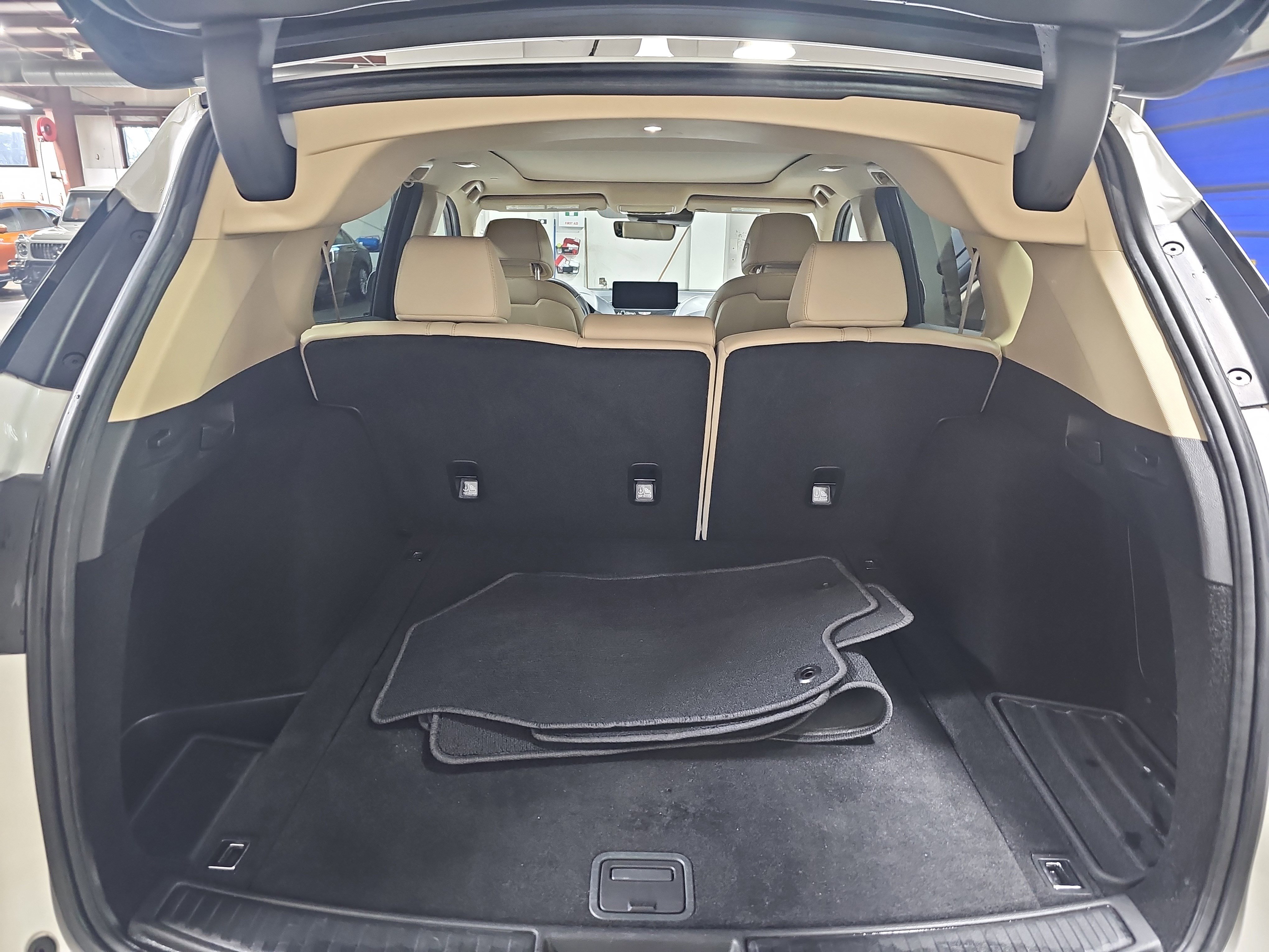 Used 2020 Acura RDX FWD image 13