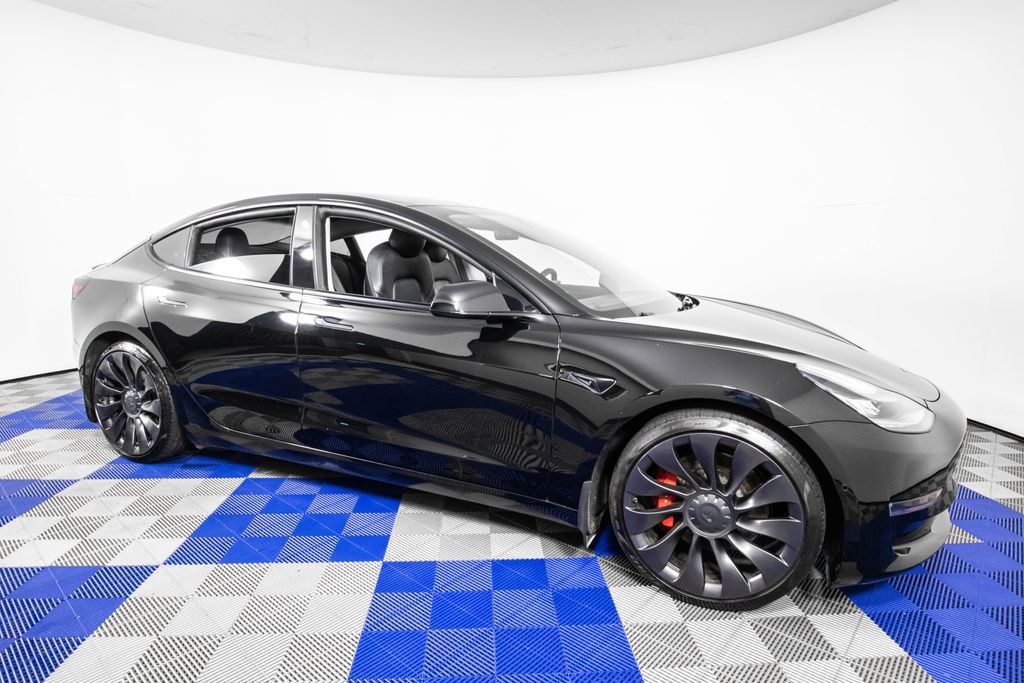 Used 2021 Tesla Model 3 Performance image 2