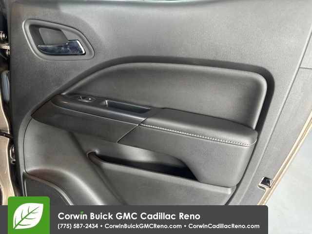Used 2016 GMC Canyon SLT w/ Driver Alert Package AWD/4WD image 29