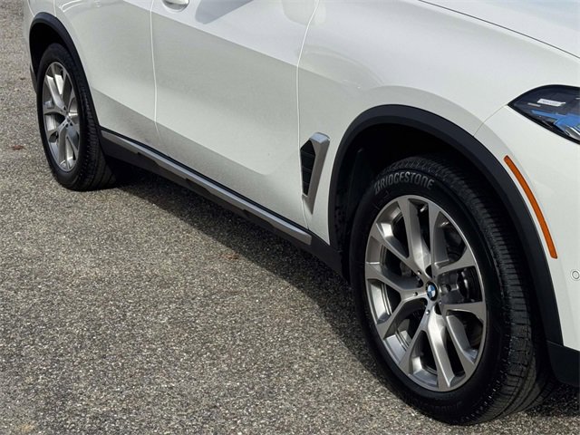 Used 2025 BMW X5 xDrive40i w/ Premium Package image 12