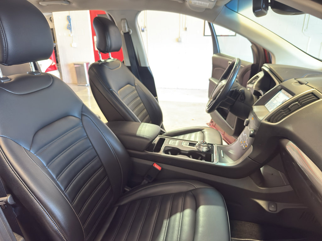 Used 2019 Ford Edge SEL w/ Equipment Group 201A AWD/4WD image 20