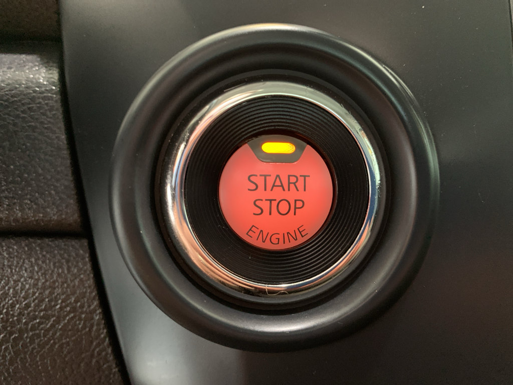 Used 2022 Nissan Titan SV RWD image 18