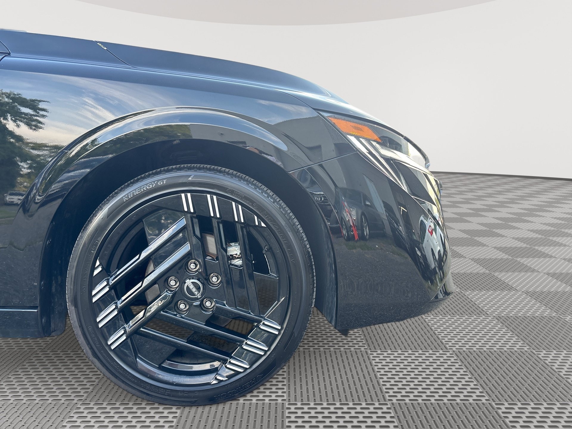 Used 2026 Nissan Sentra SR w/ Floor Mat Package FWD image 30