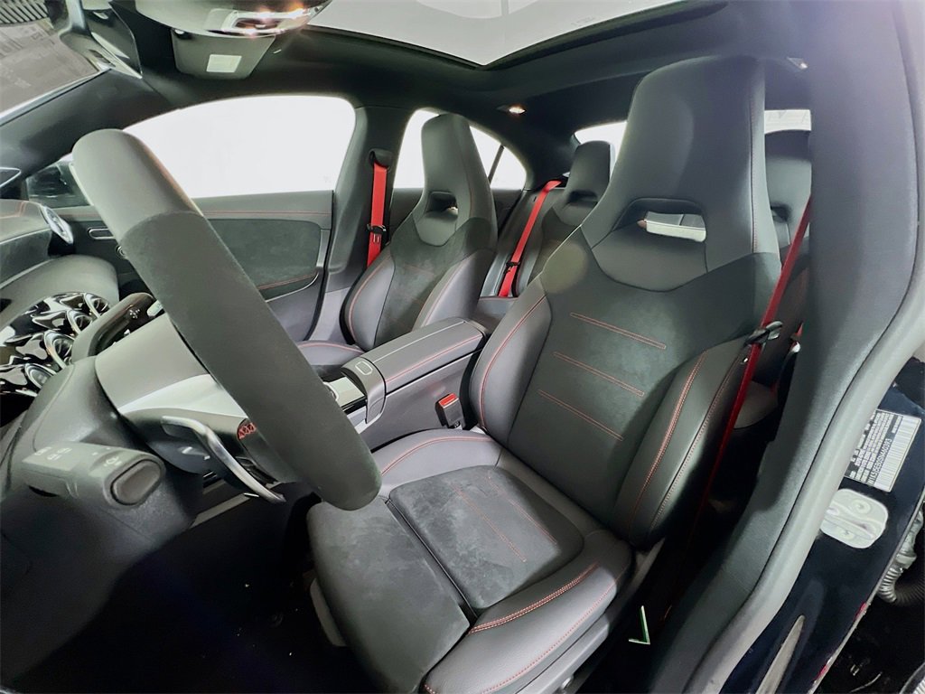 New 2025 Mercedes-Benz CLA 45 AMG 4MATIC image 11