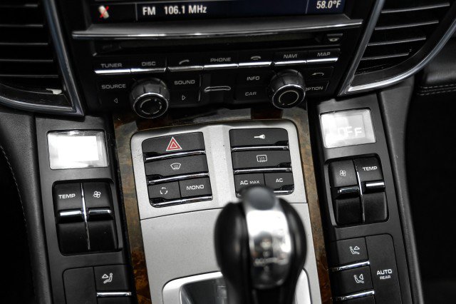 Used 2010 Porsche Panamera Turbo image 27