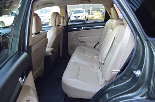 Used 2013 Kia Sorento EX w/ Premium Plus Pkg image 46