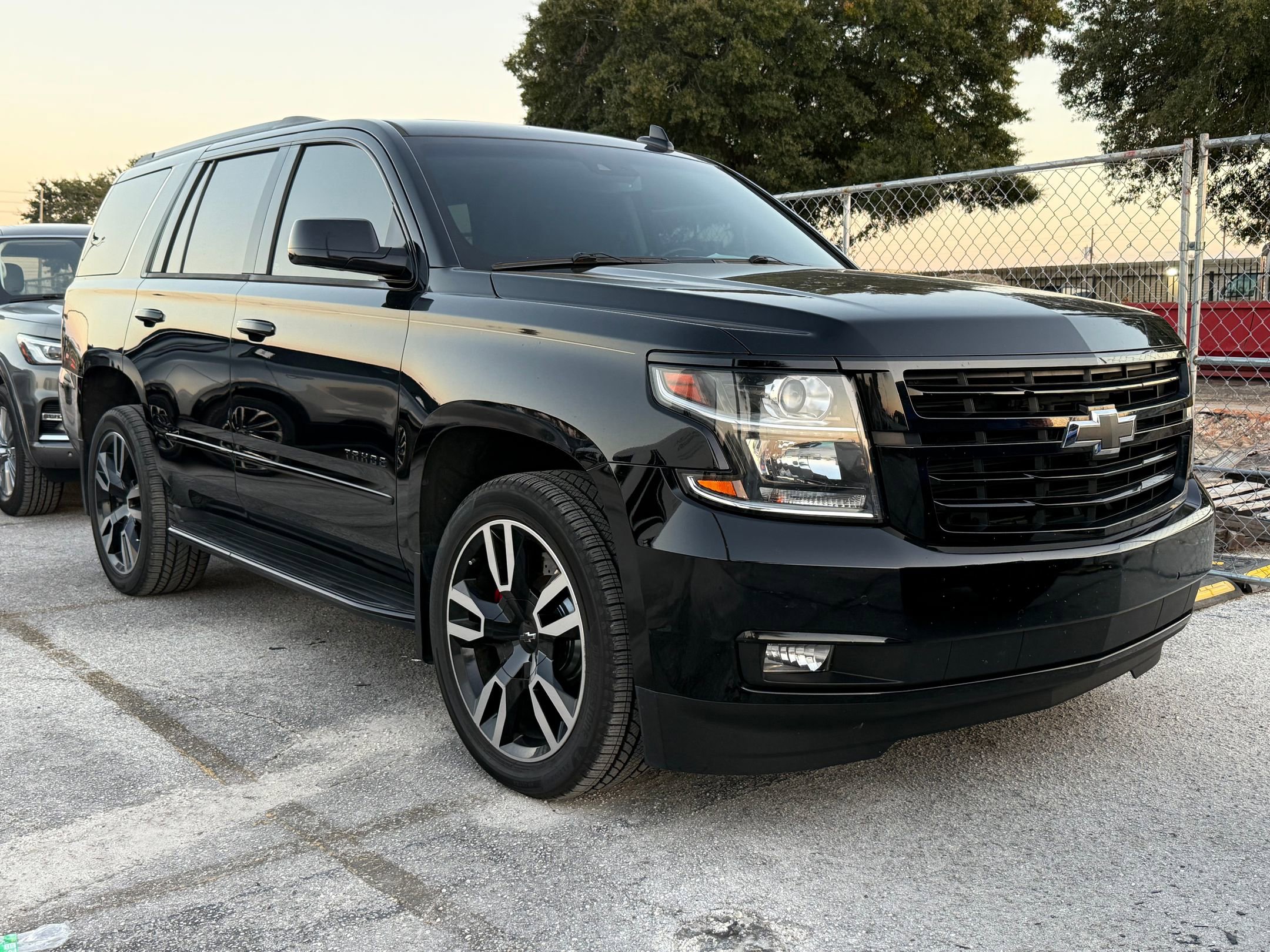 Used 2018 Chevrolet Tahoe Premier image 4