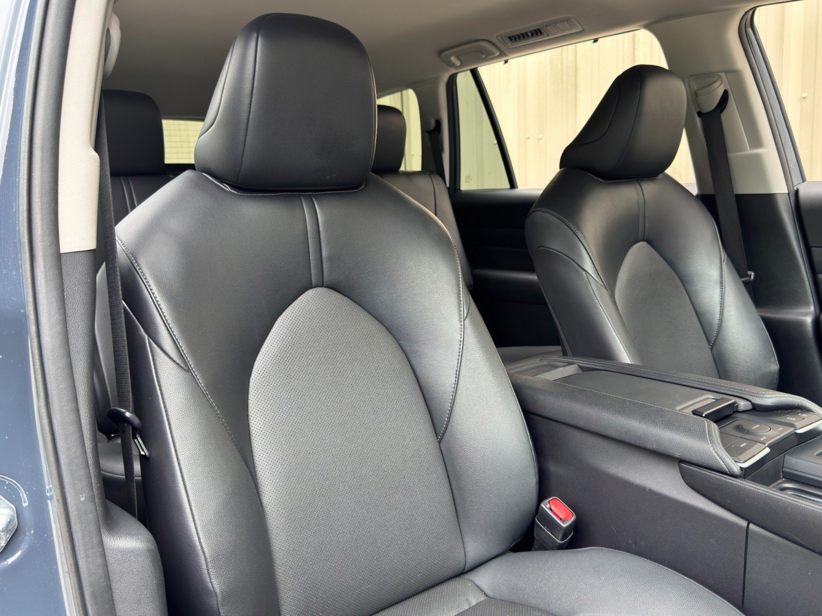 Used 2024 Toyota Grand Highlander FWD image 35