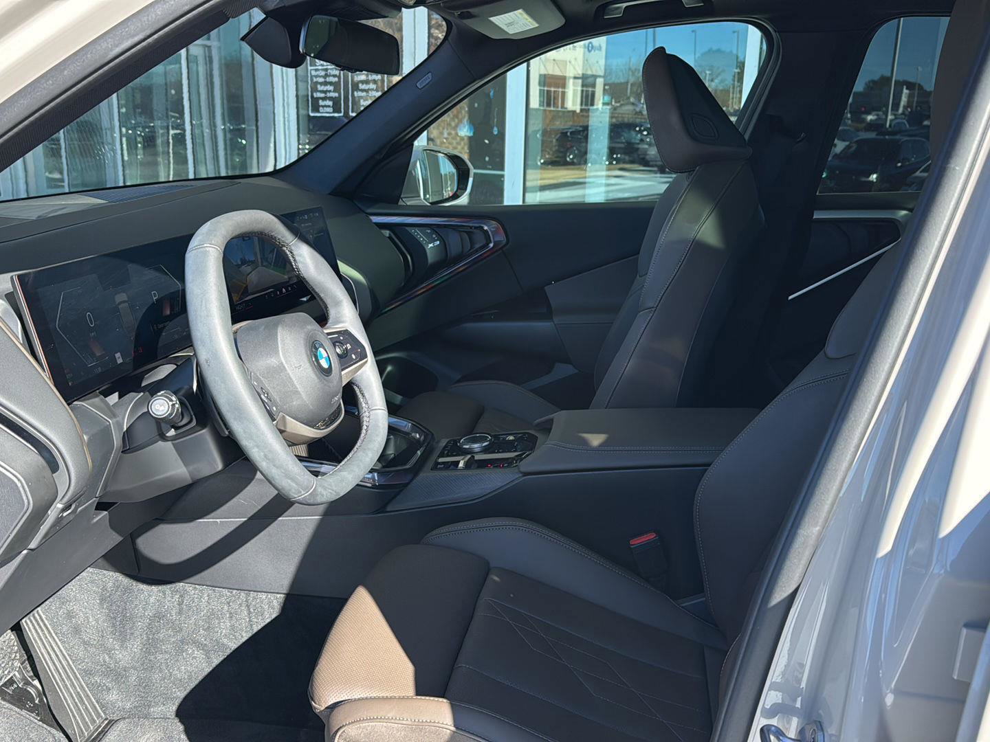 Used 2025 BMW X3 xDrive30i w/ Premium Package image 8