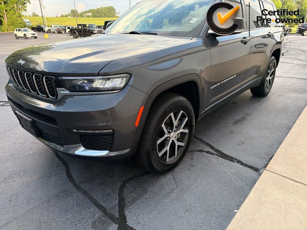Certified 2025 Jeep Grand Cherokee L Limited w/ Trailer Tow Package RWD image 11