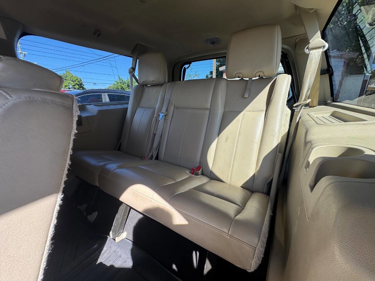 Used 2016 Ford Expedition EL XLT w/ Equipment Group 202A image 16