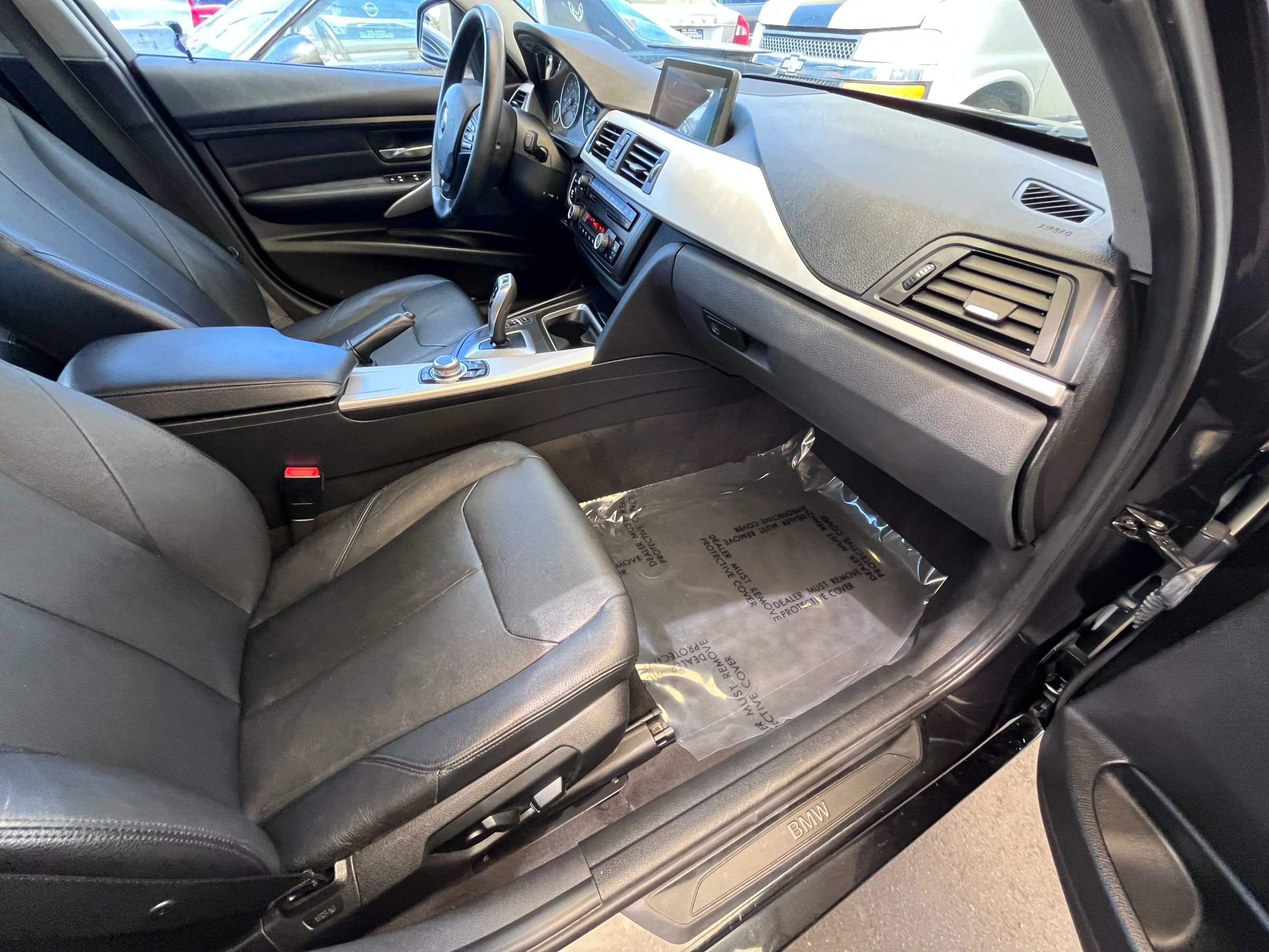 Used 2013 BMW 328i Sedan RWD image 13