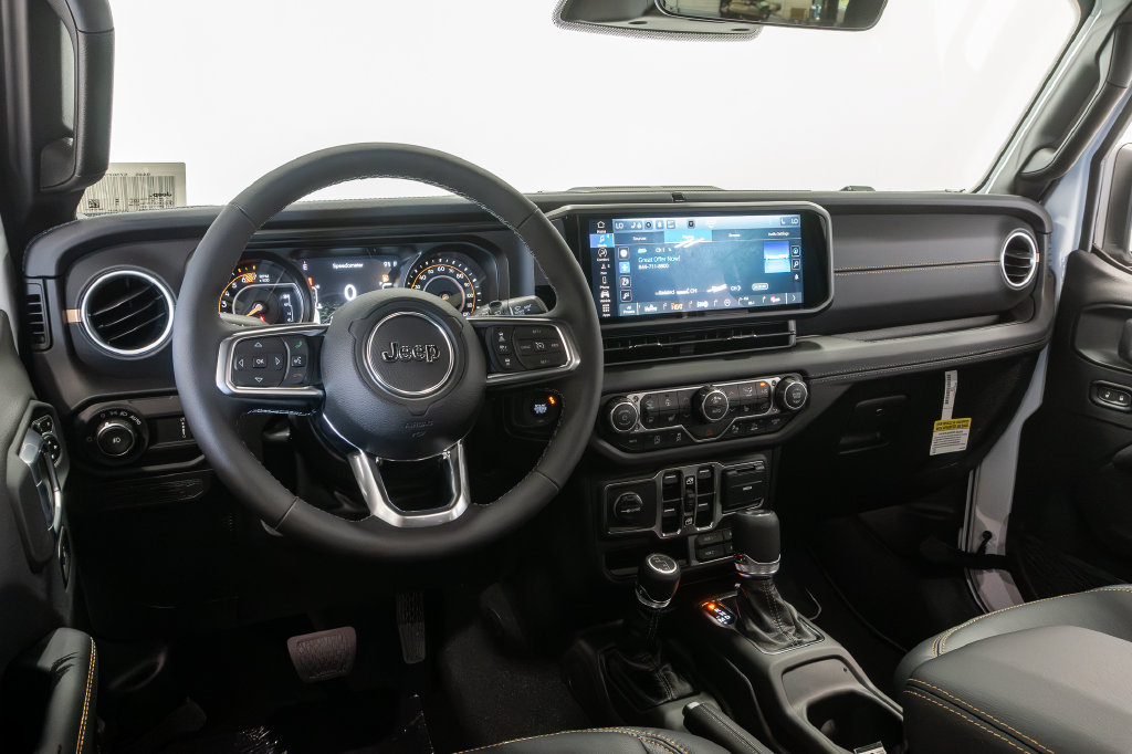 New 2027 Jeep Wrangler Unlimited Sahara AWD/4WD image 7