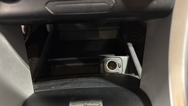 Used 2014 Ford Fusion SE image 23