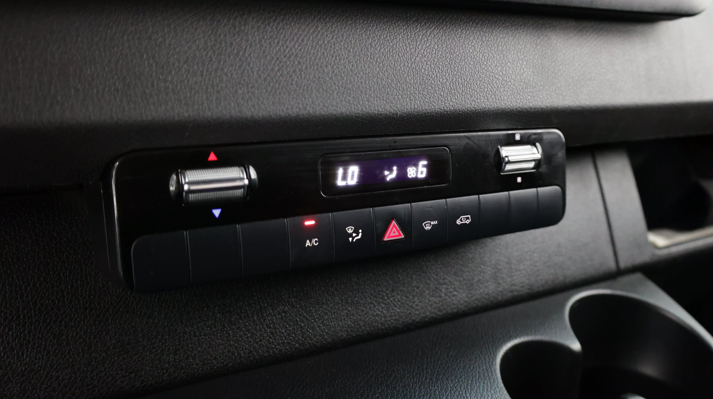 Used 2023 Mercedes-Benz Sprinter 2500 image 16