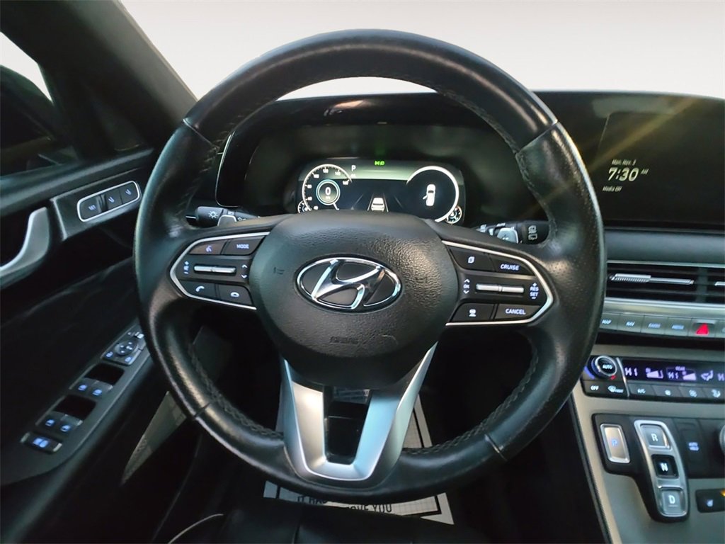 Used 2022 Hyundai Palisade Calligraphy w/ Winter Package image 12