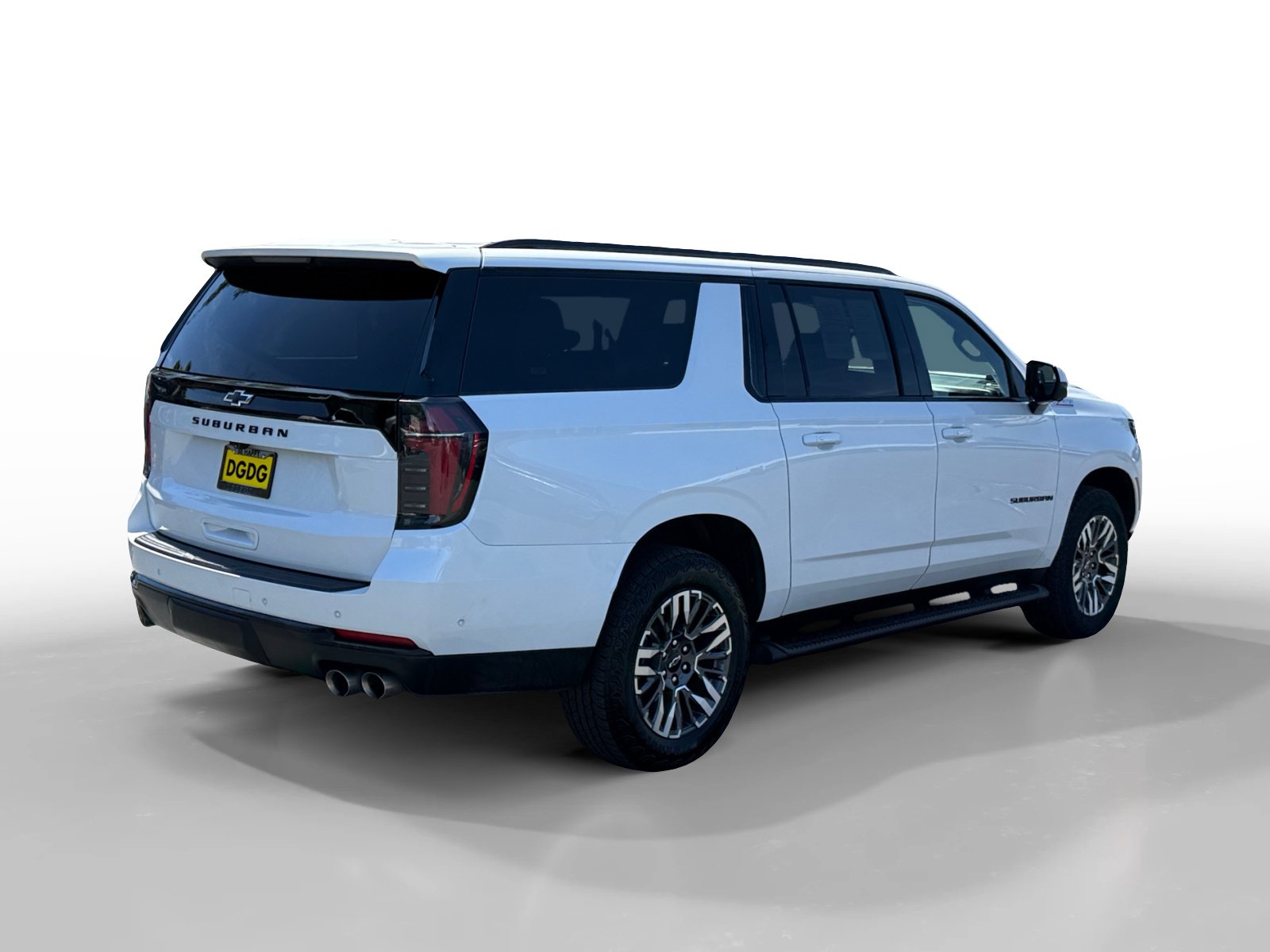 Used 2025 Chevrolet Suburban Z71 AWD/4WD image 5