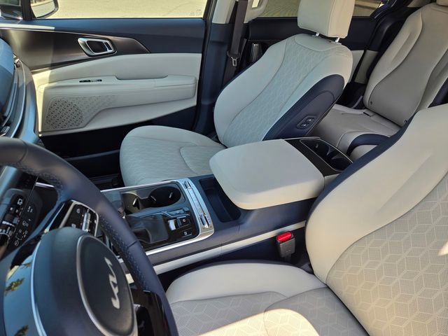 New 2026 Kia Carnival SX w/ SX Dark Edition Package image 19