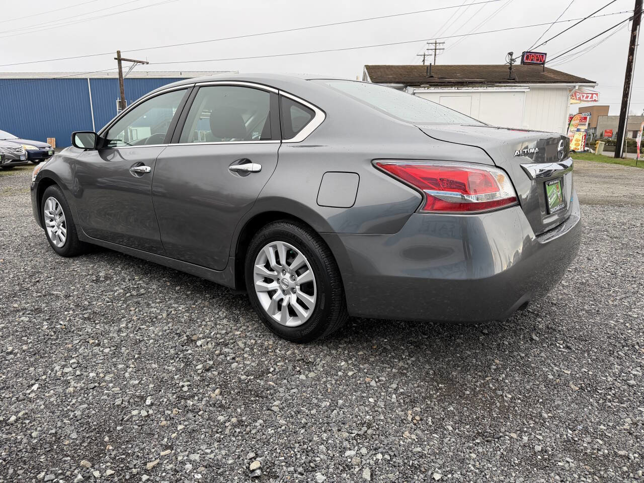Used 2014 Nissan Altima 2.5 S FWD image 4
