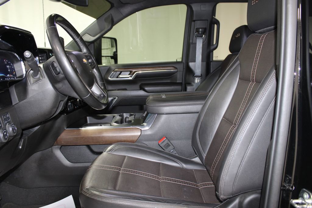 Used 2024 Chevrolet Silverado 2500 High Country image 20