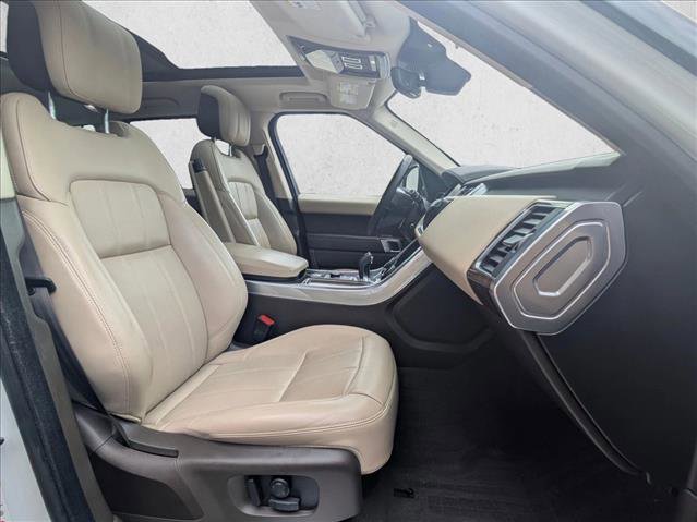 Used 2020 Land Rover Range Rover Sport HSE image 25