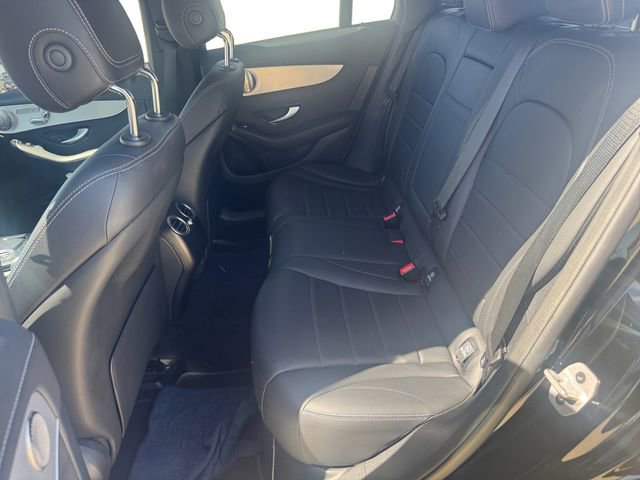 Used 2023 Mercedes-Benz GLC 300 4MATIC Coupe image 13