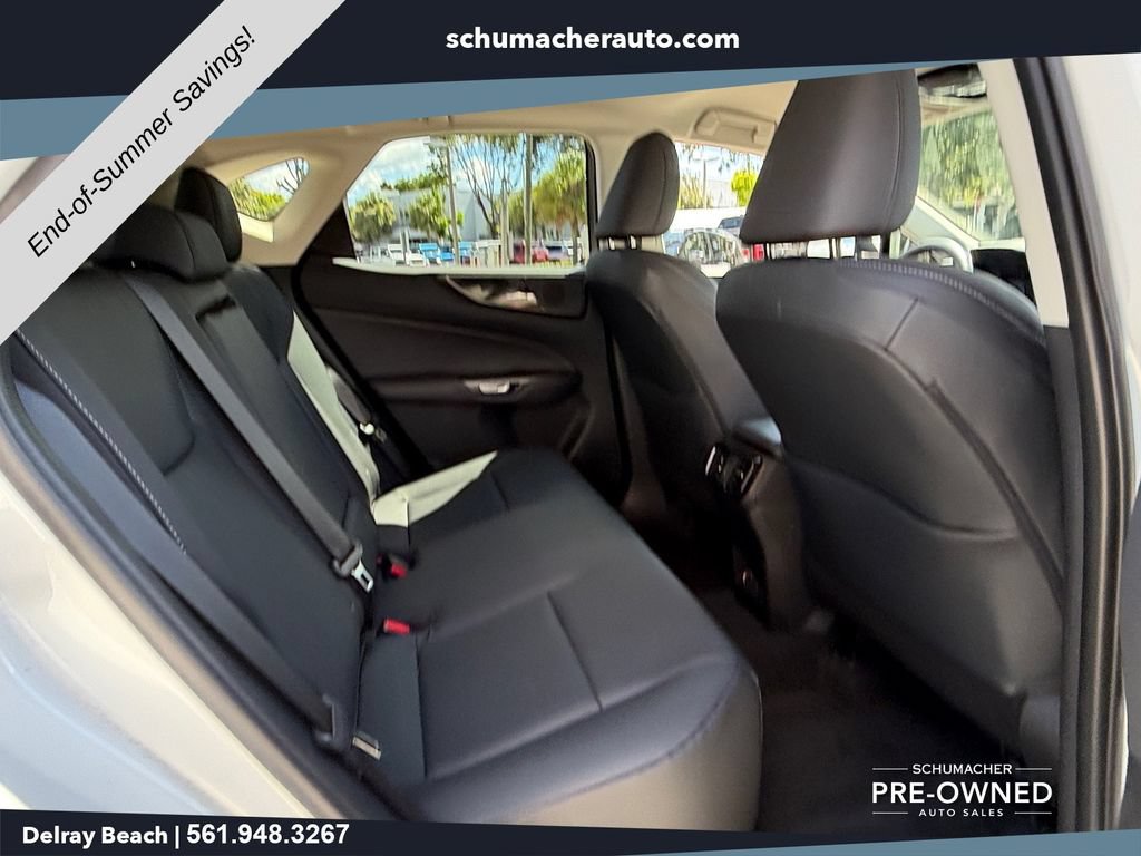 Used 2025 Lexus NX 250 FWD w/ Accessory Package (Z2) image 16