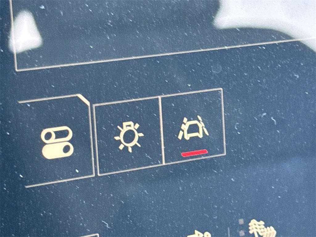 New 2025 GMC Acadia Elevation image 24