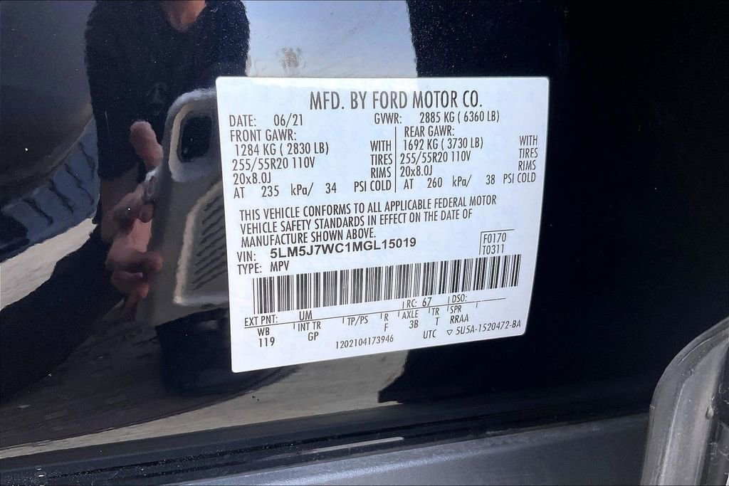 Used 2021 Lincoln Aviator Reserve w/ Elements Package Plus image 32