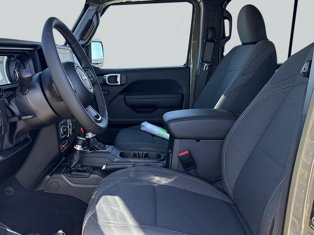 New 2026 Jeep Gladiator Sport AWD/4WD image 15