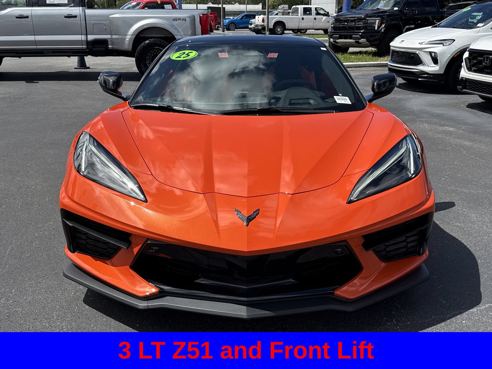 Used 2025 Chevrolet Corvette Stingray Premium Conv w/ Z51 Performance Package RWD image 9