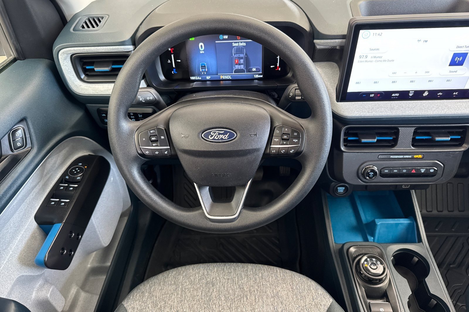 Used 2025 Ford Maverick XLT FWD image 13