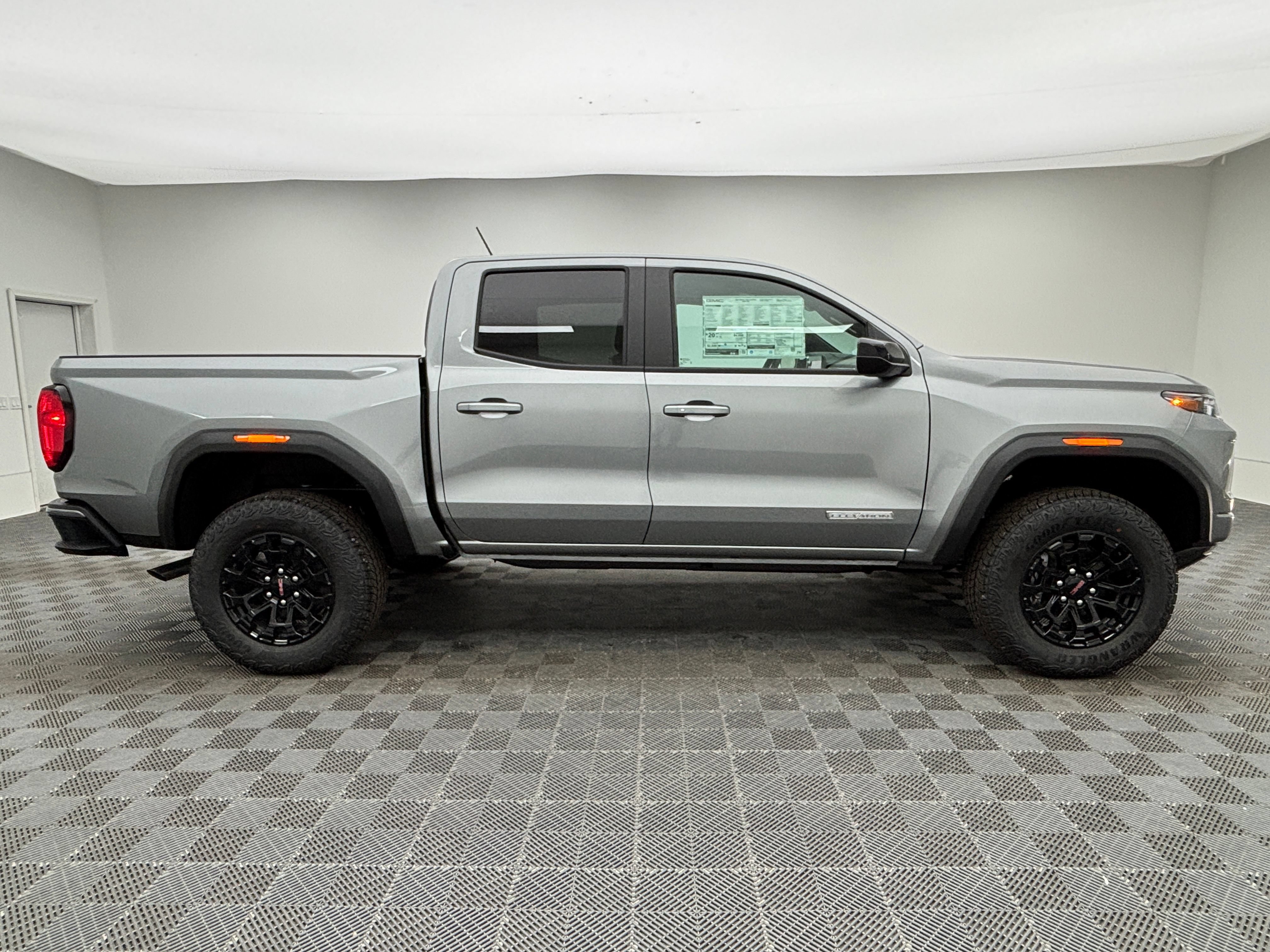 New 2026 GMC Canyon Elevation w/ Convenience Package RWD image 6