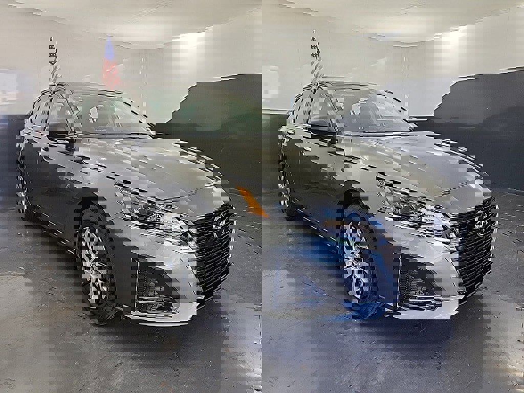 New 2025 Nissan Altima 2.5 S