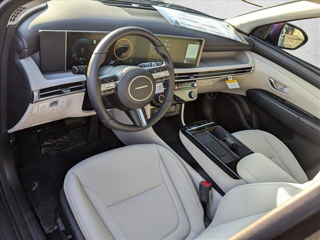 Used 2025 Hyundai Tucson SEL image 3