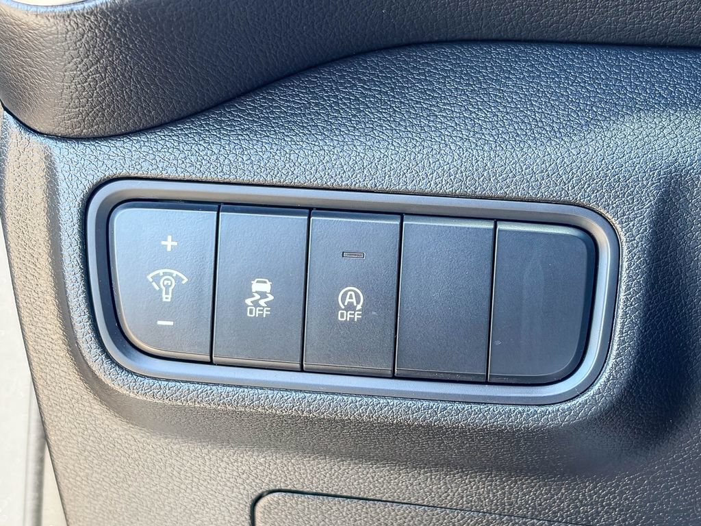 Used 2024 Kia Soul LX w/ Option Group 015 FWD image 44