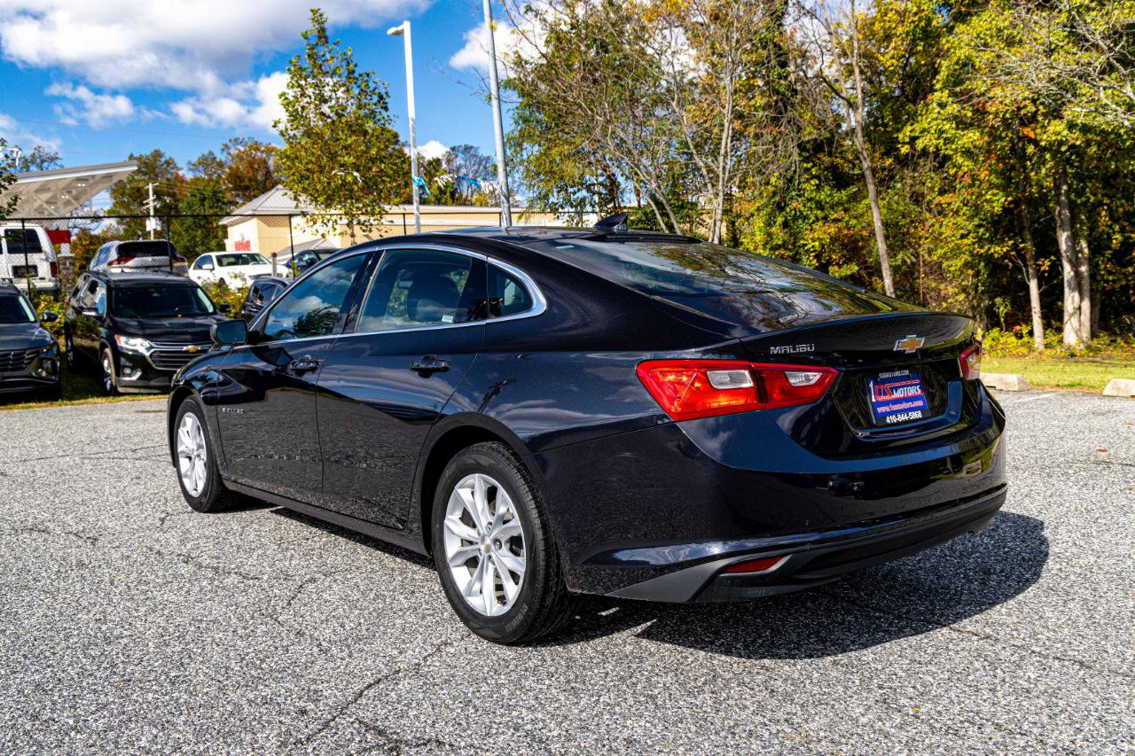 Used 2023 Chevrolet Malibu LT FWD image 4