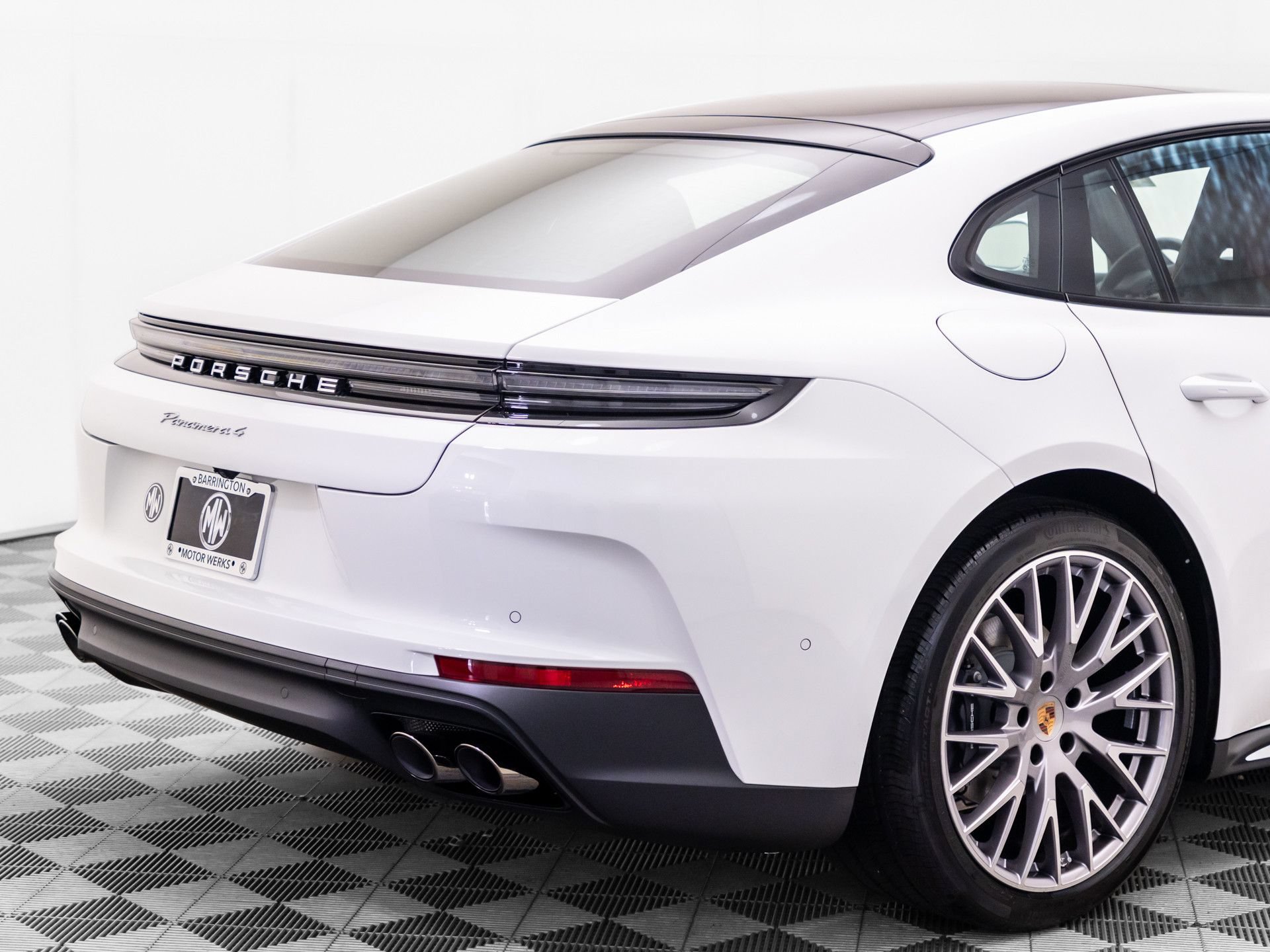 New 2026 Porsche Panamera 4 AWD/4WD image 36