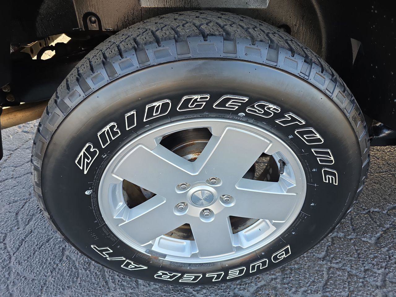 Used 2011 Jeep Wrangler Unlimited Sahara w/ Dual Top Group image 17