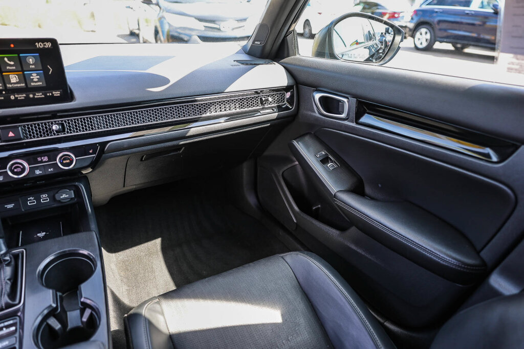 Used 2022 Honda Civic Sport Touring image 6