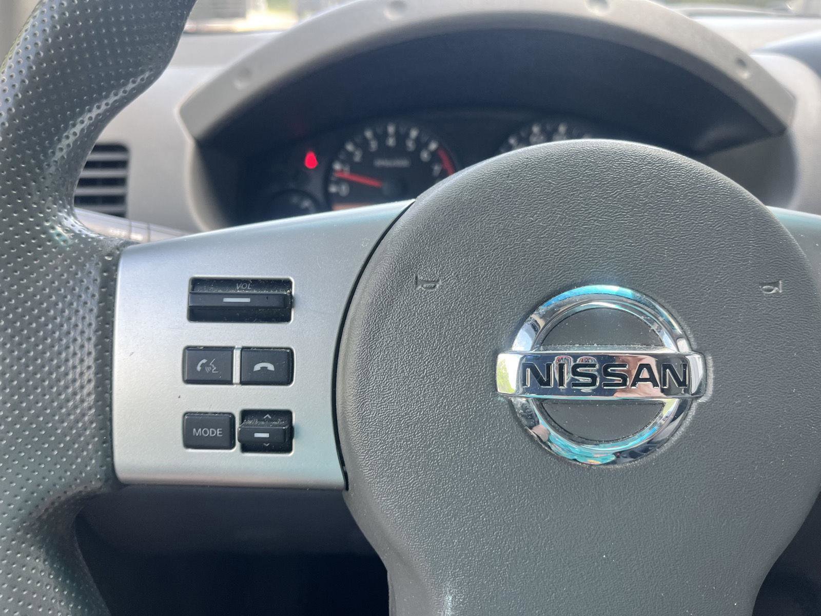Used 2018 Nissan Frontier SV AWD/4WD image 24