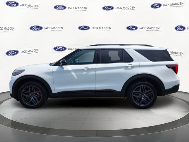 Certified 2025 Ford Explorer ST-Line w/ ST-Line Street Pack AWD/4WD image 2