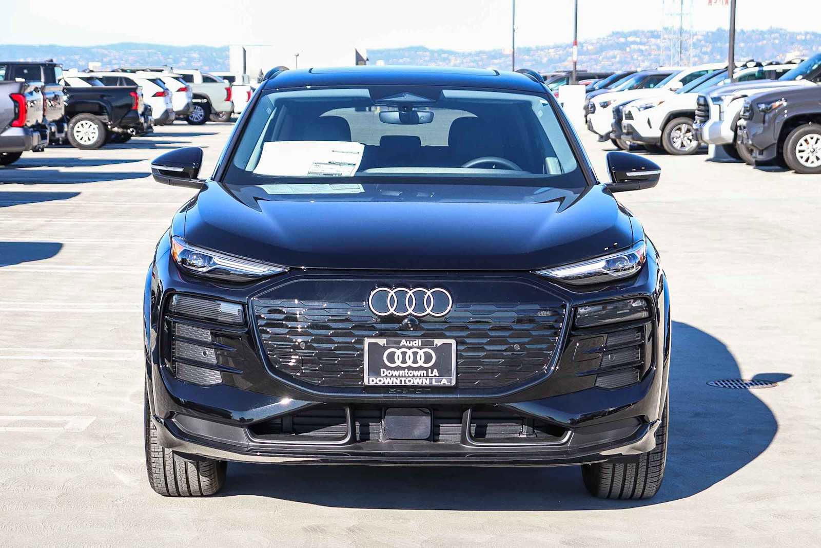 New 2025 Audi Q6 e-tron Premium AWD/4WD image 2
