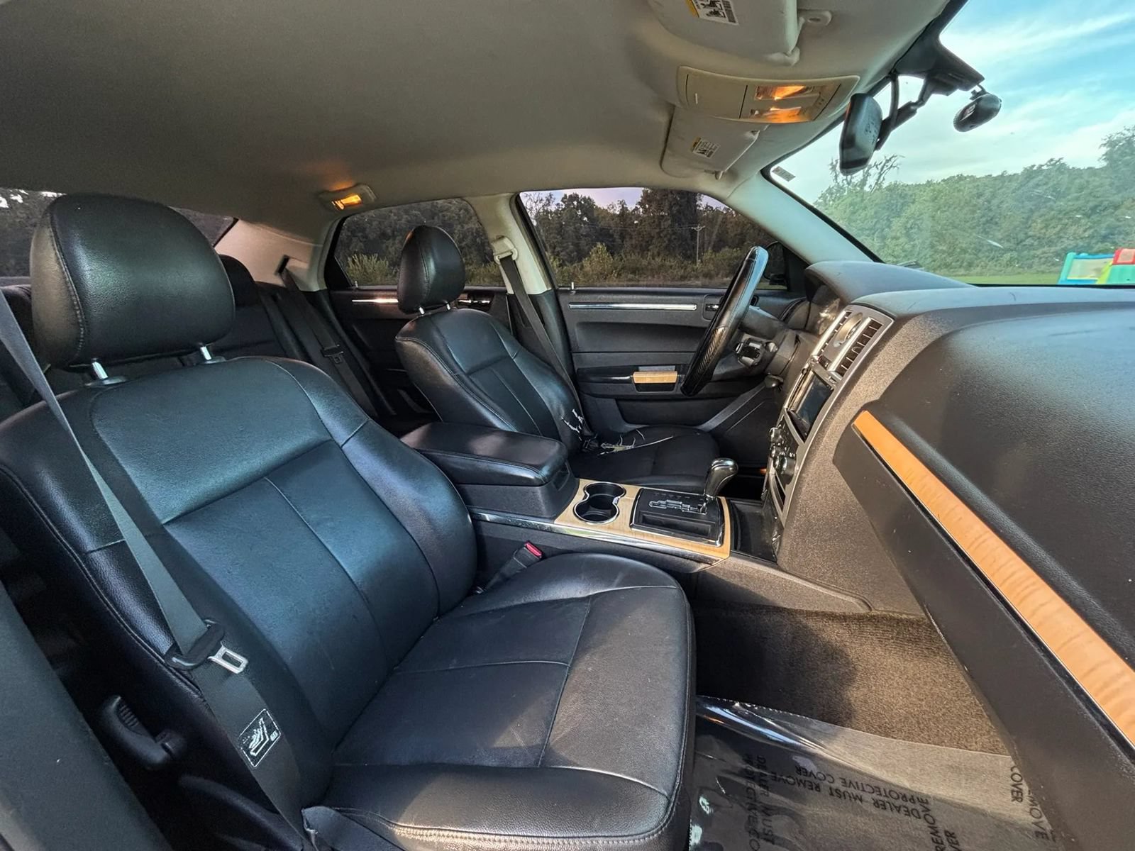 Used 2008 Chrysler 300 Limited RWD image 11