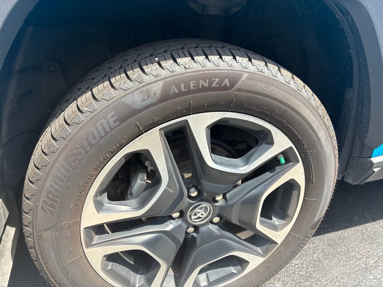 Used 2019 Toyota RAV4 Adventure w/ Cold Weather Package AWD/4WD image 16