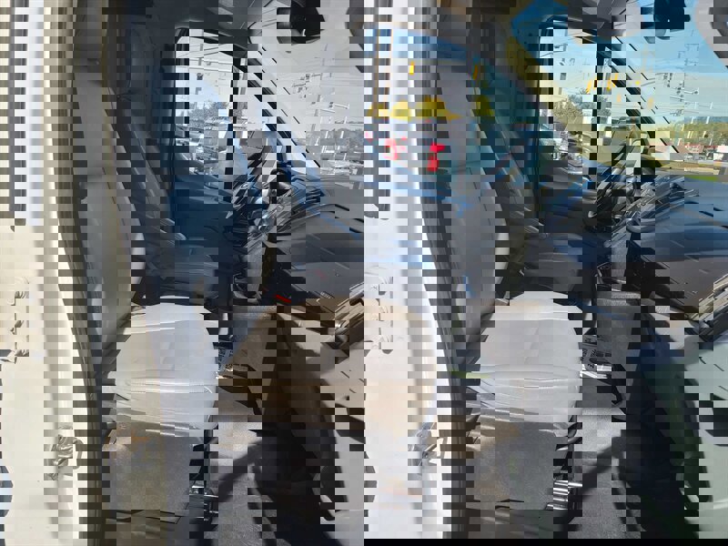 Used 2018 Ford Transit 150 130 Low Roof image 13